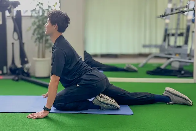 腸腰筋ストレッチ