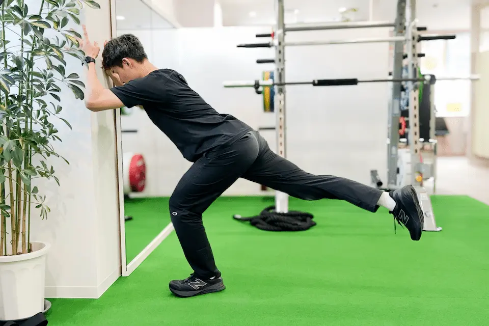 Triple Extension Calf Raise２ (1)
