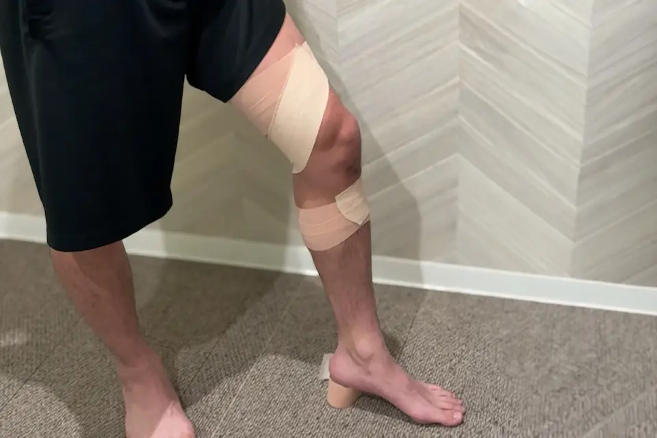ACL損傷のテーピング②