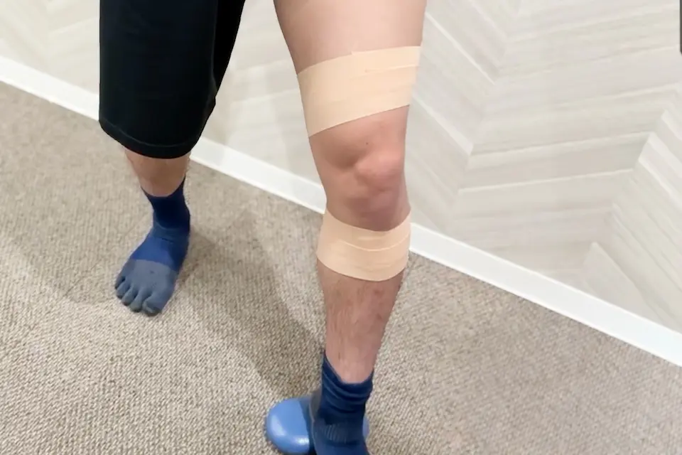 半月板損傷のテーピング
