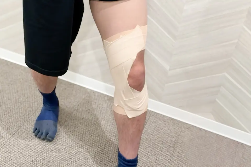 半月板損傷のテーピング