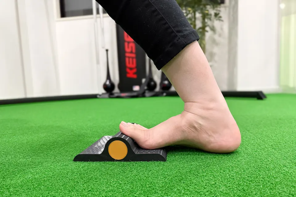 初期の強剛母趾のストレッチ